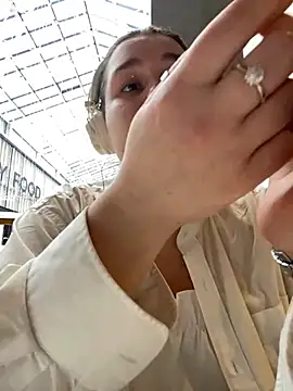 SuzieMurray online show from March 2025 11:19:02 AM