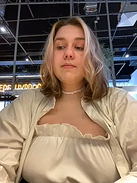 SuzieMurray online show from March 2025 11:30:02 AM