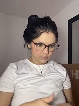 kimberlyhills1 online show from November 2025 08:19:02 PM