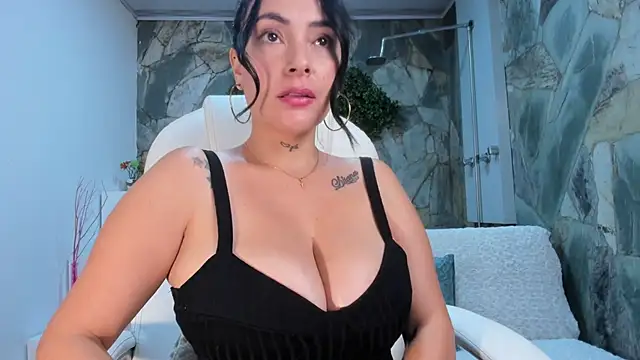 anniemayerx  online show from January 2025 03:37:02 PM