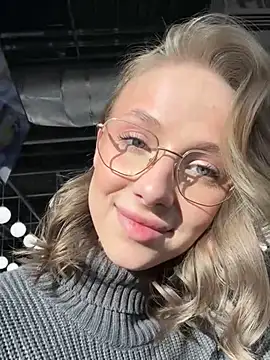 CaseyStar online show from February 2025 12:36:02 PM