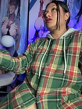 Im Little online show from January 2025 10:13:02 PM