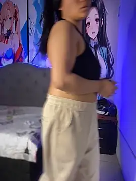 Im Little online show from October 2025 03:20:02 AM