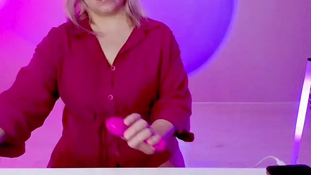 sarakatherin online show from January 2025 03:26:02 AM