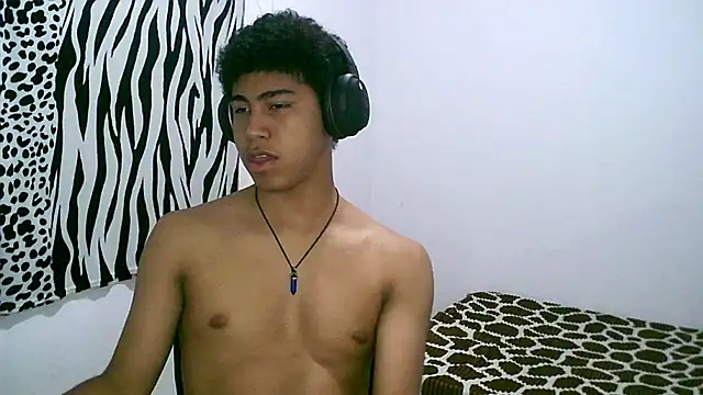 sexy diamante  online show from April 2026 05:54:01 AM