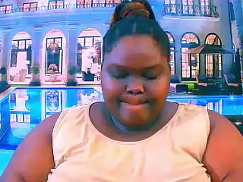 EbonyHotBuns online show from April 2026 06:38:02 PM