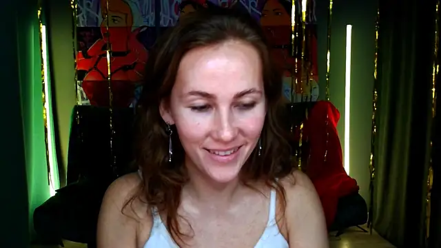 MichelleOrtis online show from December 2024 01:33:02 PM