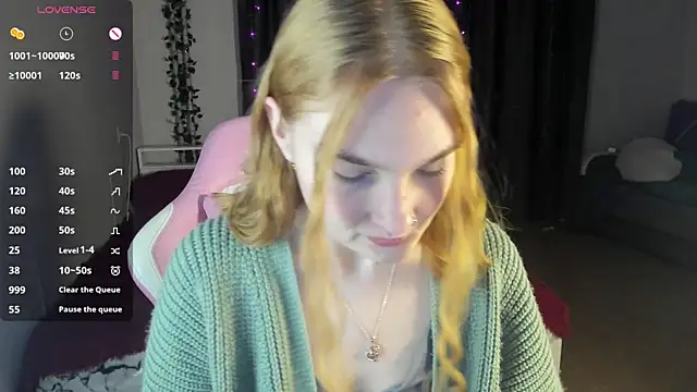 ReddHotPipper online show from February 2025 01:04:02 AM