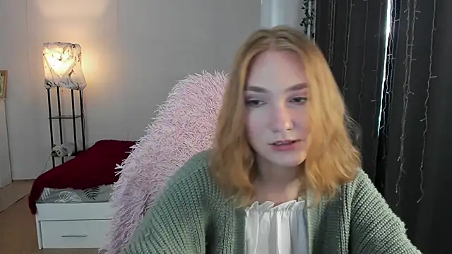 ReddHotPipper online show from September 2025 02:23:01 AM