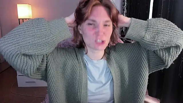 ReddHotPipper online show from April 2026 03:53:01 AM