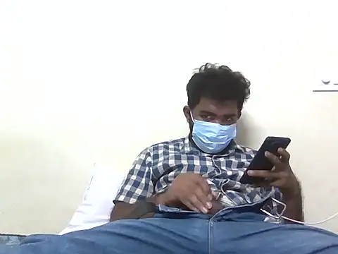 nick05inch online show from October 2025 01:25:02 PM