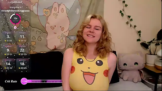 Moona xx online show from June 2026 10:47:02 PM