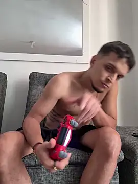 ArturoDelgado1 online show from February 2026 05:44:02 PM