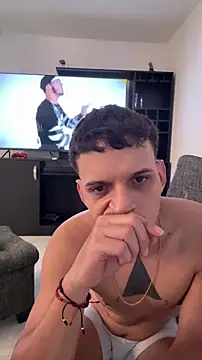 ArturoDelgado1 online show from April 2026 03:01:02 PM