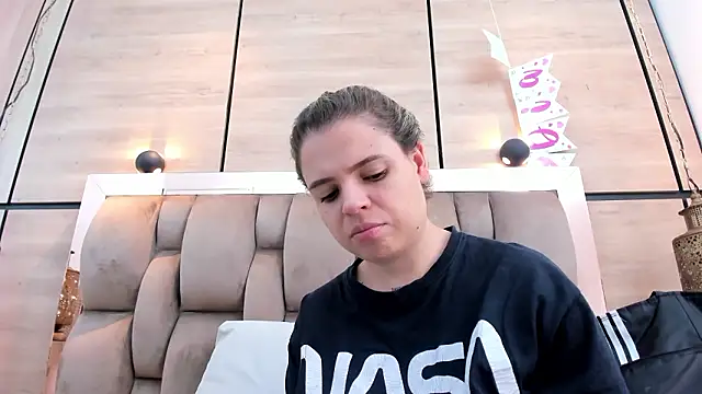 dorothy vegga online show from February 2026 03:14:02 AM