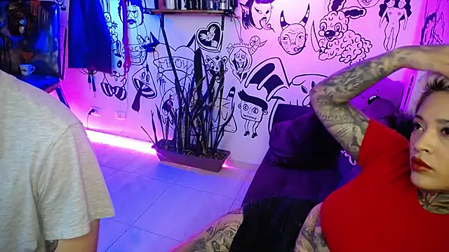 tatouagendecouple online show from December 2024 10:57:02 PM