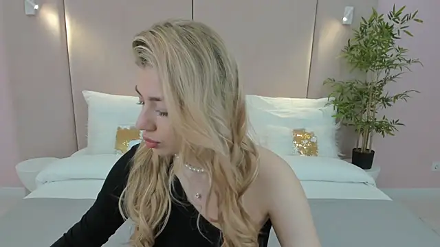 HelenaMorgan online show from February 2025 03:01:01 AM