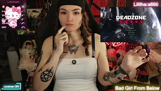 BrandiWRLD 999 online show from April 2026 05:49:01 PM