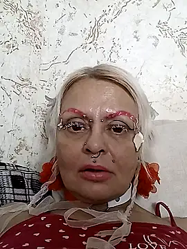 Gardener of Illusions online show from November 2025 12:09:02 AM