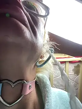 Gardener of Illusions online show from November 2025 11:23:02 AM