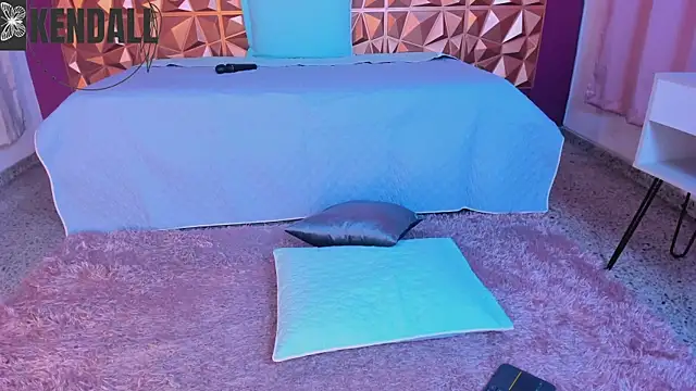 keendaall online show from December 2024 02:25:02 PM