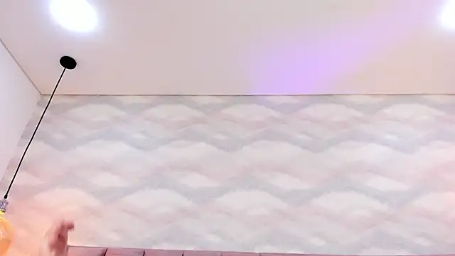 im nika  online show from February 2025 01:08:02 PM