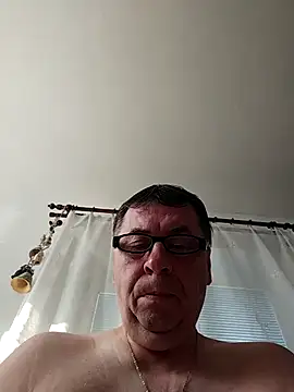 Snapshot of Lisak951 chatting on June 2026 04:39:02 AM Lisak951 online show from June 2026 04:39:02 AM