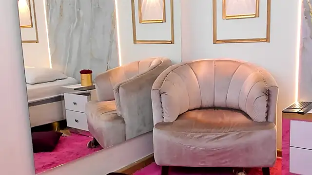 Snapshot of AmandaMartinez_ chatting on March 2025 06:22:02 PM AmandaMartinez online show from March 2025 06:22:02 PM