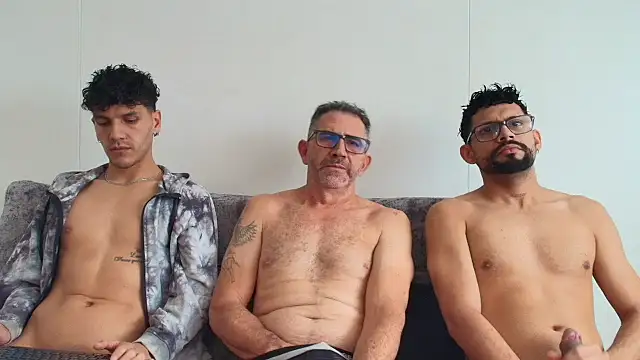 Benjamin show online show from December 2025 05:07:02 PM