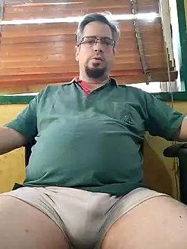 Snapshot of MrBig_2024 chatting on December 2024 10:45:02 AM MrBig 2024 online show from December 2024 10:45:02 AM