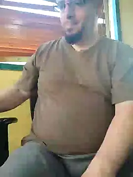 Snapshot of MrBig_2024 chatting on December 2024 11:18:01 AM MrBig 2024 online show from December 2024 11:18:01 AM