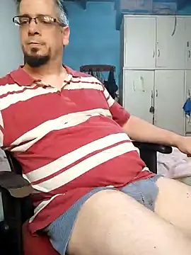 Snapshot of MrBig_2024 chatting on January 2025 08:52:02 PM MrBig 2024 online show from January 2025 08:52:02 PM