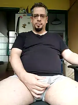 Snapshot of MrBig_2024 chatting on January 2025 10:00:02 AM MrBig 2024 online show from January 2025 10:00:02 AM