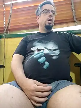 Snapshot of MrBig_2024 chatting on January 2025 10:28:02 AM MrBig 2024 online show from January 2025 10:28:02 AM