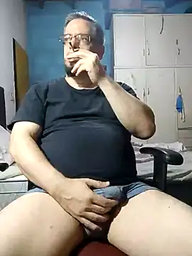 Snapshot of MrBig_2024 chatting on February 2025 03:11:02 AM MrBig 2024 online show from February 2025 03:11:02 AM