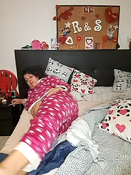 kittymorenita26 online show from March 2026 12:29:02 AM