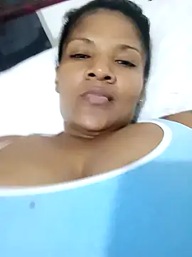 Snapshot of alejandraboobs07 chatting on December 2024 04:01:01 AM alejandraboobs07 online show from December 2024 04:01:01 AM