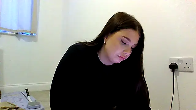 Krystal Tx online show from April 2026 06:41:01 PM