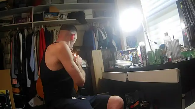 smokee parT903 online show from October 2025 08:28:02 PM