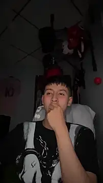 Snapshot of Stiven_017 chatting on February 2026 01:12:01 AM Stiven 017 online show from February 2026 01:12:01 AM