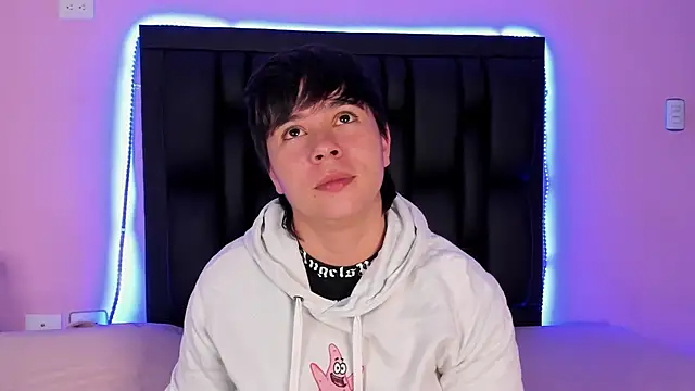 AbbySmiitth  online show from February 2025 12:39:01 PM