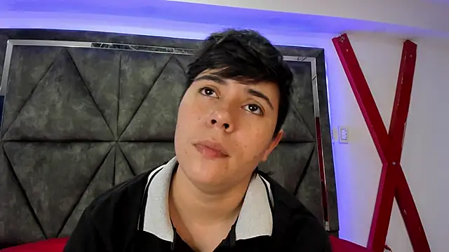 AbbySmiitth  online show from February 2026 10:06:01 PM