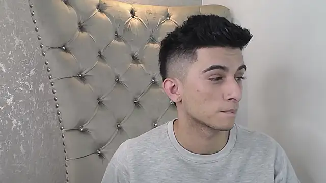 Snapshot of MrWilliseo chatting on January 2025 06:14:02 PM MrWilliseo online show from January 2025 06:14:02 PM