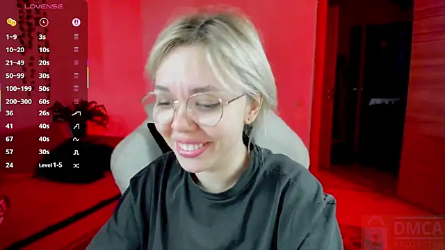 whoa-hoa-hoa-hoa-hoa online show from October 2025 10:38:01 AM