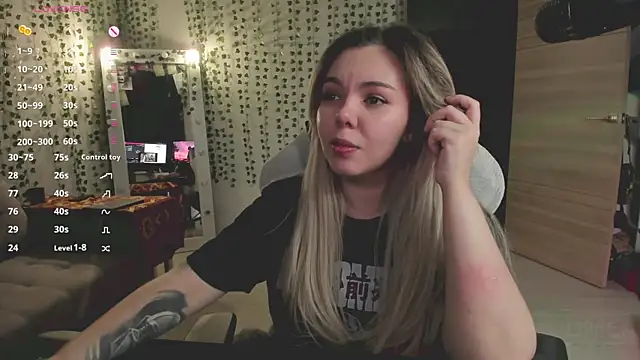 whoa-hoa-hoa-hoa-hoa online show from March 2026 05:32:01 PM