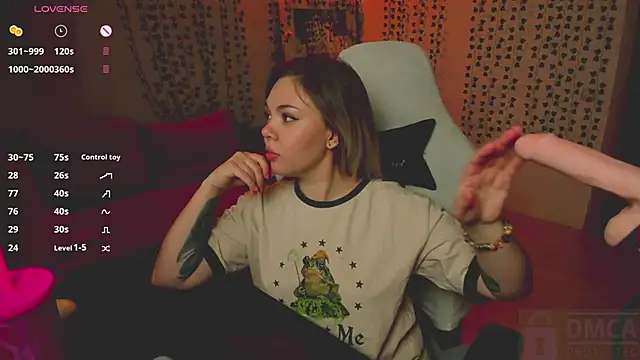 whoa-hoa-hoa-hoa-hoa online show from April 2026 05:17:01 PM