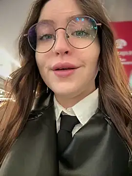 meow girl online show from February 2026 10:14:02 AM