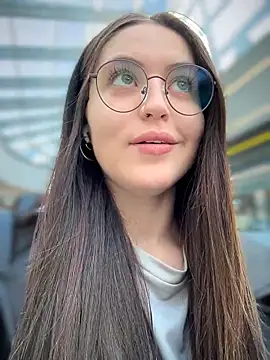 meow girl online show from March 2026 09:54:02 AM