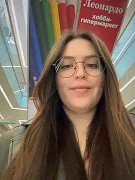 meow girl online show from April 2026 12:39:02 PM