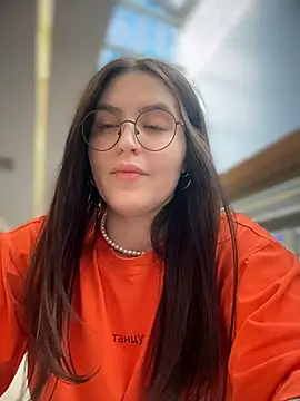 Snapshot of meow_girl chatting on June 2026 09:40:02 AM meow girl online show from June 2026 09:40:02 AM